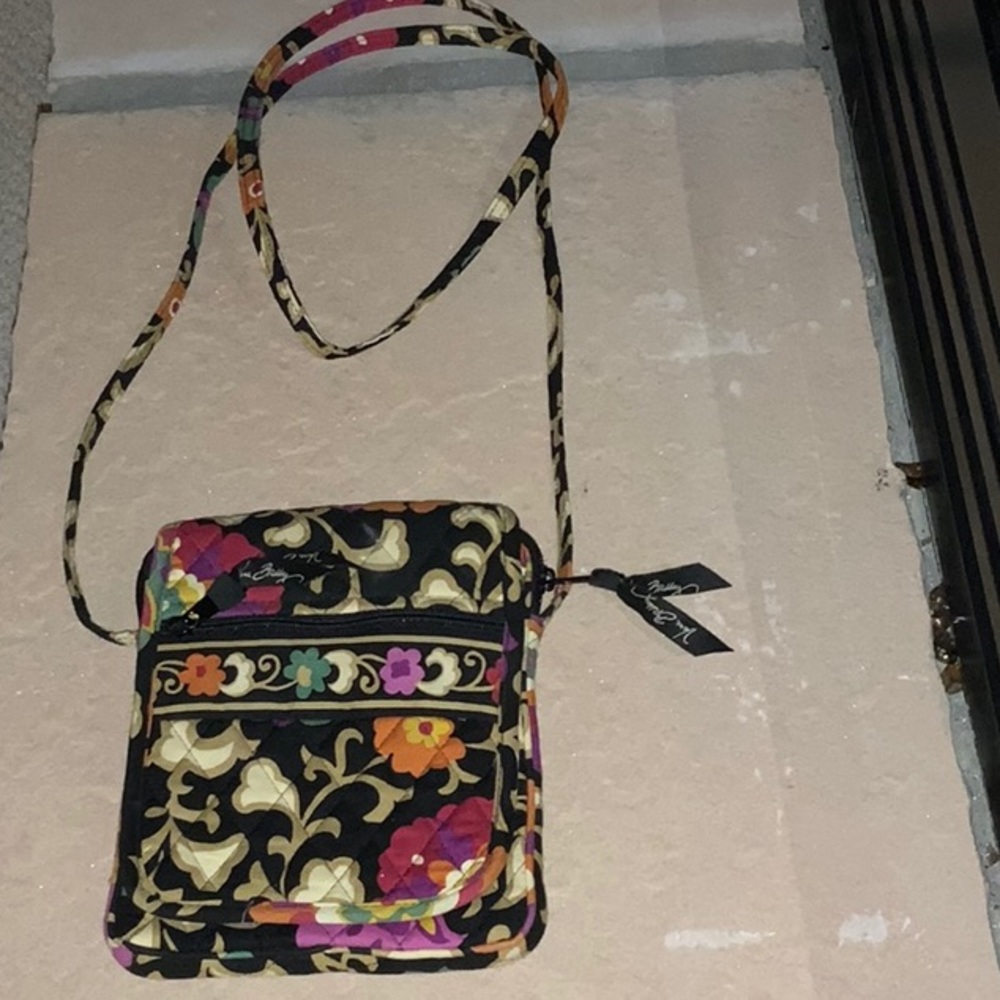 Vera Bradley Suzani Crossbody Retired Pattern